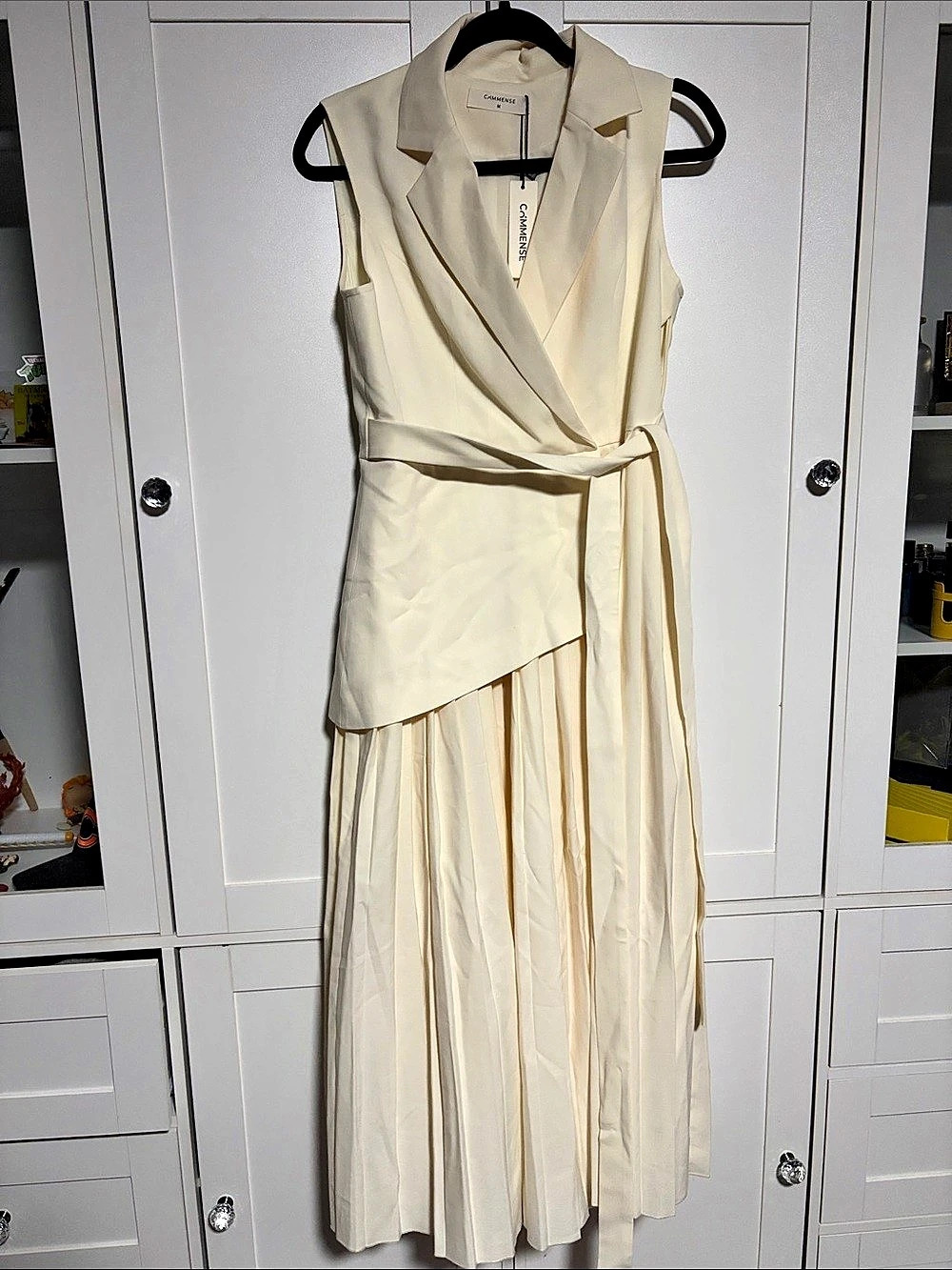 Commense Tie-Waist Sleeveless Blazer Pleated Midi Dress Cream Medium
